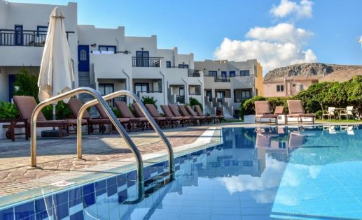 YRIA BEACH HOTEL
