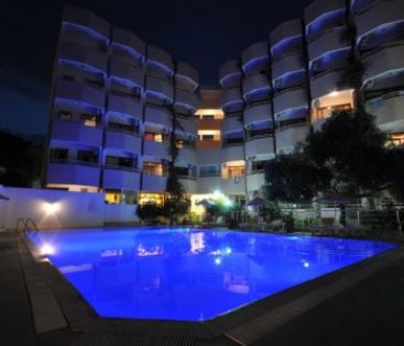 AMOS HOTEL