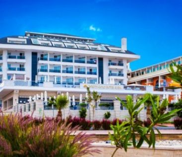 White Gold Hotel & Spa