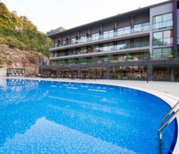 MIRAGE WORLD HOTEL